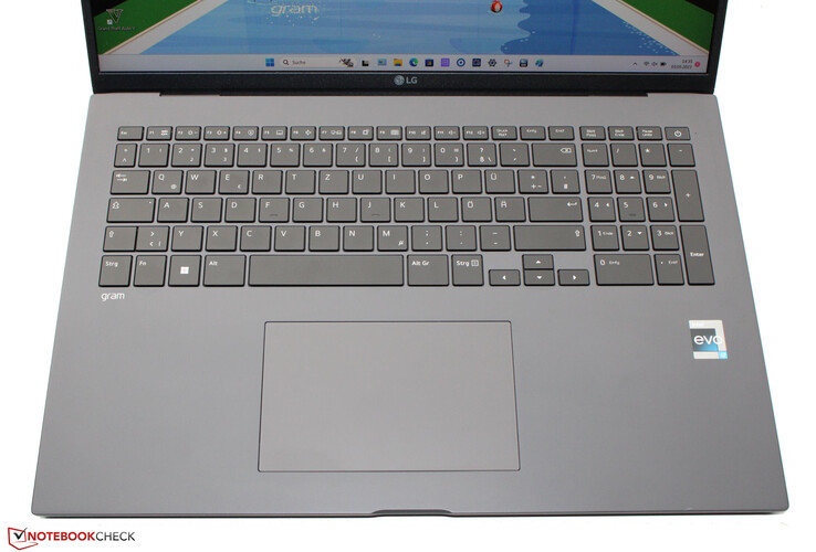 LG Gram 17 (2023) toetsenbord
