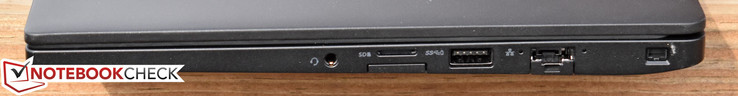 Rechts: 3.5 mm combo audio, MicroSDXC, SIM card tray, USB 3.0 powered, Gigabit Ethernet, Kensington Lock
