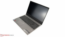 De Lenovo IdeaPad 720-15IKB, testmodel geleverd door notebooksbilliger.de.