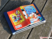 De 13.3 inch notebook past in tegenstelling tot dit Disney boekje niet in je binnenzak...