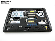 De hardware binnenin bestaat uit componenten die we ook in normale notebooks aantreffen.