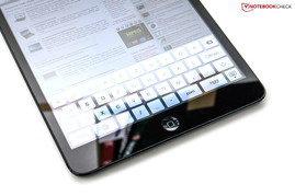Complee QWERTZ toetsenbord in de Safari browser