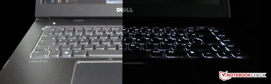 Een van de hoogtepunten van de Dell Vostro 3555 is het verlichte toetsenbord (rechts met verlichting en links zonder)
