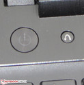De One-Key herstel knop (rechts) start de herstel procedure en geeft toegang tot de BIOS.