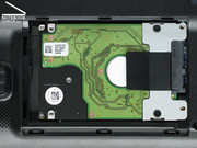 Hoewel er geen plastic tussen de HDD en de behuizing zit, kan je de HDD duidelijk horen.