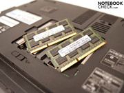 Een 4GByte DDR3-8500 RAM van Samsung in twee interfaces