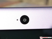 Handig: een groene led geeft aan of de webcam aan staat.