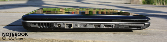 Linkerzijde: Kensington Lock, voeding, LAN, DisplayPort, HDMI, eSATA/USB, ExpressCard/54, cardreader