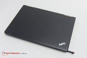 ...is een touchscreen convertible Ultrabook met een actieve stylus pen.