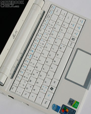 Het touchpad ondersteund, net als de Eee PC 900, ook multitouch.