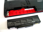 Door de grote 84 Wh batterij is de GT725 zelfs tot op zekere hoogte mobiel.