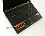 De Q320 heeft een van de beste toetsenborden in vergelijking met andere notebooks van dezelfde categorie.