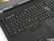 Zo vindt je een standaard Thinkpad toetsenbord op de notebook, die ons echter niet helemaal kon overtuigen.