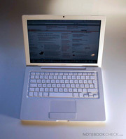 De MacBook White doet het nog steeds goed...