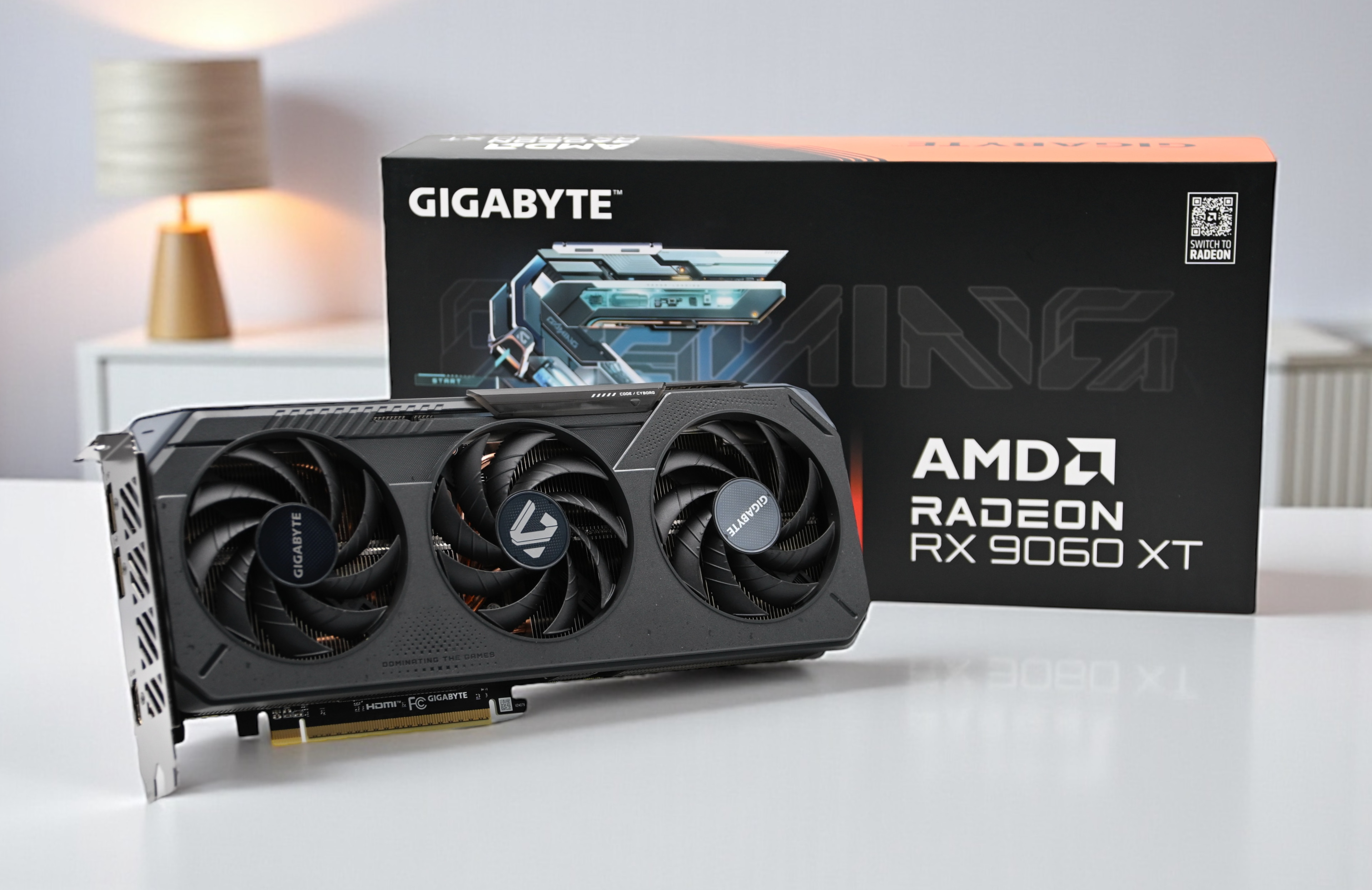 AMD Radeon RX 9060 XT Review: Krachtige desktop-GPU met 16 GB VRAM