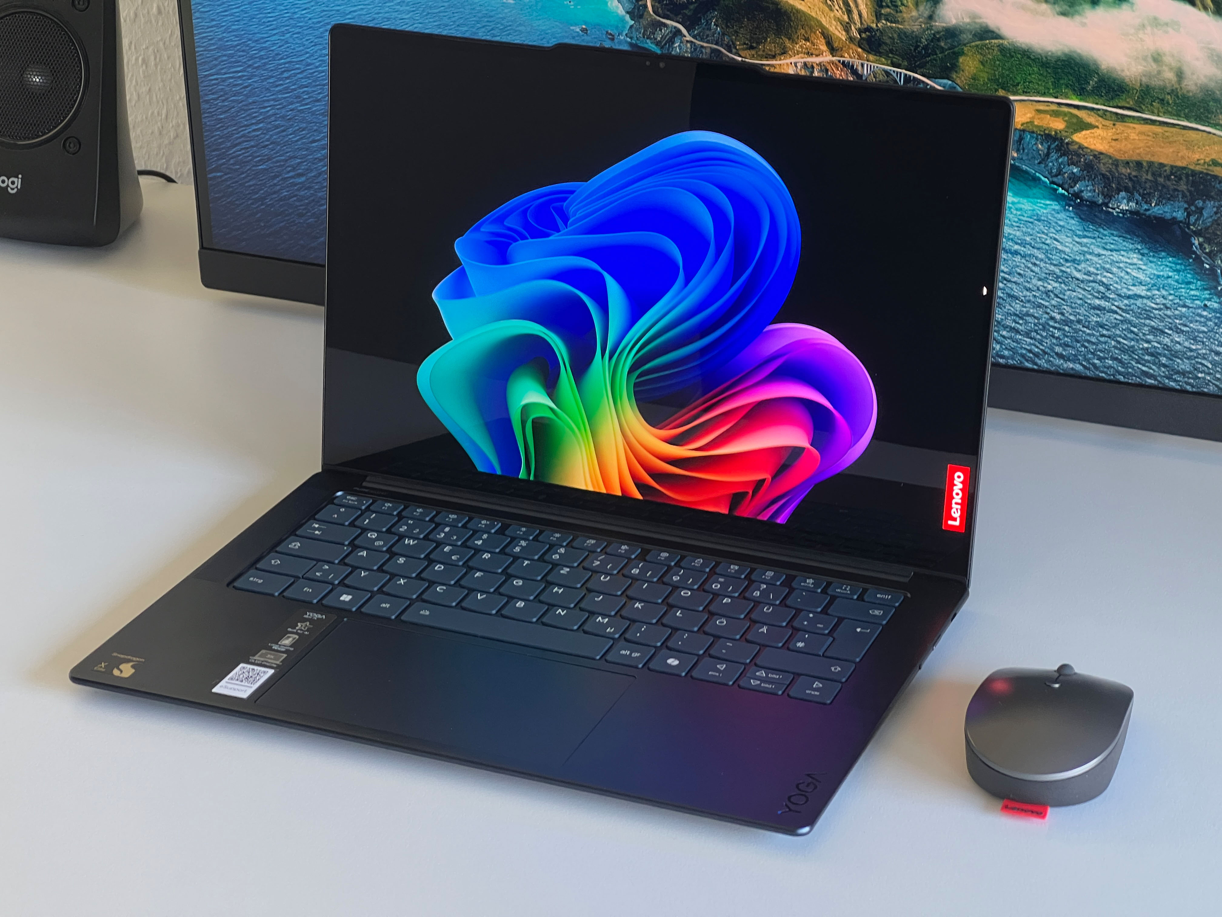 Lenovo Yoga Slim 7x 14 G9 review - Multimedia-laptop met