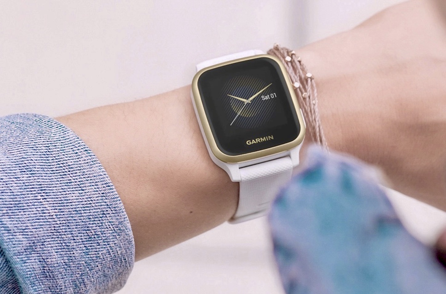 Vivoactive 2 music online