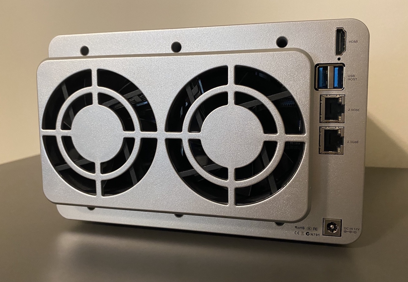 TerraMaster F4-423 in de praktijk: Snelle 4-bay NAS met een