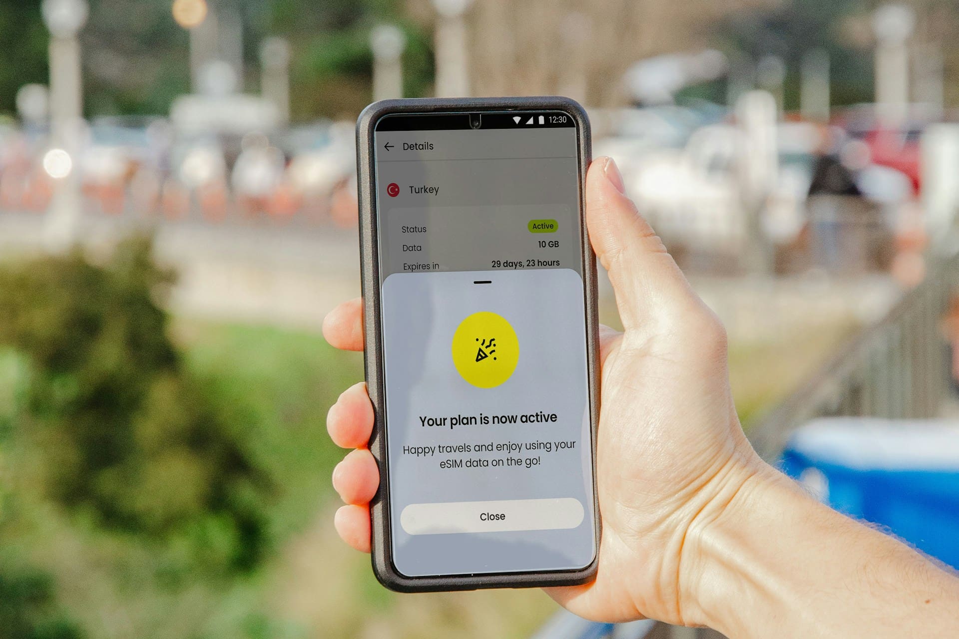 eSIM-illustratie door Opal Pierce van Unsplash