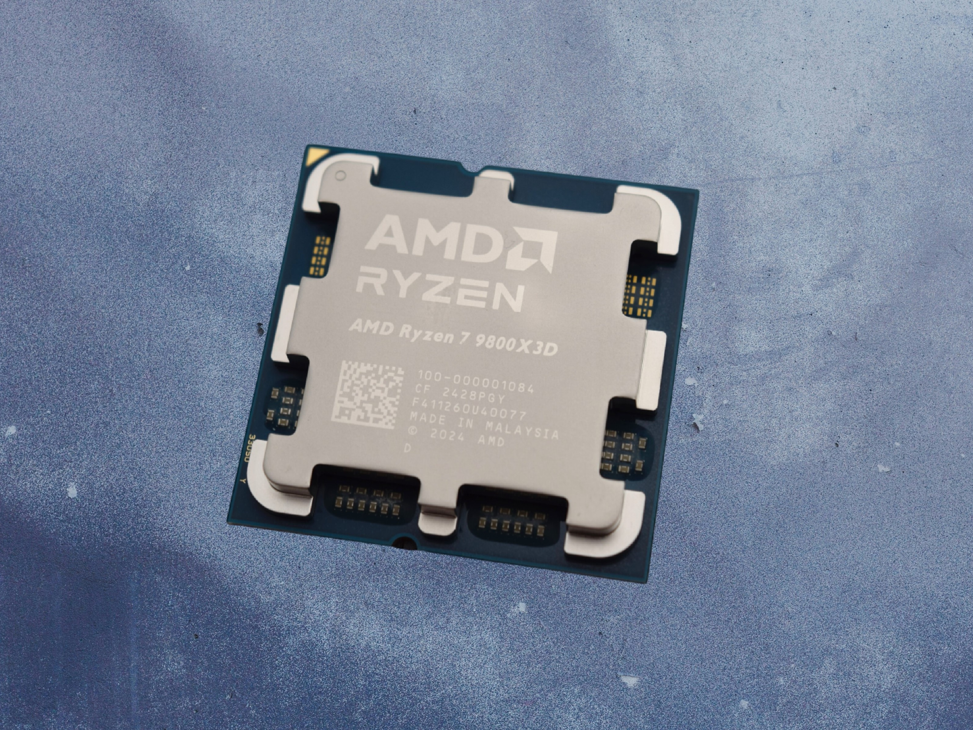 CPU AMD Ryzen 7 9850X3D CPU AMD Ryzen 7 9850X3D breekt door op officiële AMD-site als