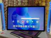 Lenovo biedt de Idea Tab Plus momenteel aan in een bundel met een stylus voor $290. (Afbeelding bron: Notebookcheck)