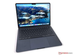 De 2022 MacBook Air met de Apple M2-chip heeft een nieuw ontwerp. (Bron: Notebookcheck)