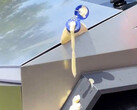 Cybertruck frunk sluitkracht (afbeelding: Jeremy Judkings/X)