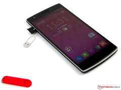 De OnePlus One was de eerste telefoon van OnePlus en heeft een blijvende invloed gehad op de smartphonewereld.