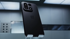 Het vlaggenschip OnePlus 15. (Afbeelding bron: OnePlus)