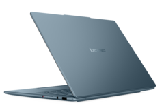 Lenovo Yoga Slim 7 14 Gen 10 is nu uitgerust met een AMD Krackan Point APU. (Afbeelding Bron: Lenovo)