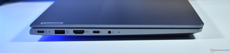 aansluitingen: Thunderbolt 4, USB-A 3.2 Gen 1, HDMI, Thunderbolt 4, 3,5 mm audio
