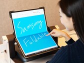 Samsung heeft een nieuw, opvouwbaar 18,1-inch beeldscherm ontwikkeld voor laptops en tablets. (Afbeeldingsbron: Samsung Display)