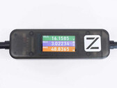 De ChargerLAB Power-Z AK001 Charging Test USB-C kabel heeft een geïntegreerd kleurendisplay. (Beeldbron: ChargerLAB)