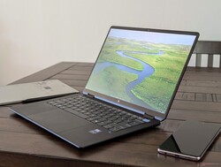 De OmniBook Ultra Flip 14 is een degelijke convertible laptop