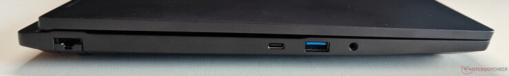 Links: Gigabit Ethernet, USB-C 3.2 Gen.2 (10 GBit/s, DisplayPort 1.4a via iGPU, 100W Power Delivery), USB-A 3.2 Gen.1 (5 GBit/s), 3,5 mm audio