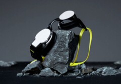 De Form Smart Swim 2 Pro is naar verluidt aanzienlijk robuuster dan het basismodel dankzij Gorilla Glass 3. (Afbeelding bron: Form)