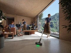De Mova G70 Complete wordt geleverd met omschakelbare mondstukken voor multifunctionele reiniging (Afbeelding bron: Mova)