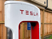 Tesla's Superchargers blijven vernield worden (afbeelding: KPRC Click2Houston)