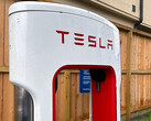 Tesla's Superchargers blijven vernield worden (afbeelding: KPRC Click2Houston)