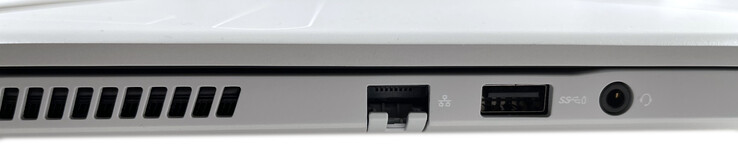 Links: sleuf voor veiligheidskabel (buiten het beeldgebied), 2,5 Gb/s Ethernet-poort, USB 3.1 Gen. 1 met PowerShare, gecombineerde audio-aansluiting