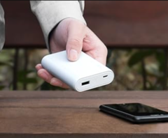 De Anker 10.000 mAh powerbank (foto) is nu in verband gebracht met 19 gemelde incidenten. (Afbeeldingsbron: Anker)