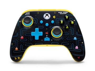 De PowerA draadloze controller voor Xbox Series X|S PAC-MAN Edition.