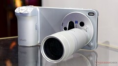 De G2 Ultra 400 mm telefoto-extender kan gemakkelijk 1600 mm opnamen leveren, zoals een vroeg fotosample aantoont.