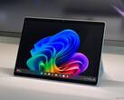 Microsoft Surface Pro OLED voor bedrijven (Afbeelding bron: Notebookcheck)