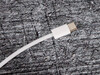 Met stof bedekte kabel van de iPhone 16 Pro Max (Foto: Daniel Schmidt)