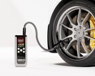 De Gooloo GT160 dubbele bandenpomp heeft een slim kleuren-LED-display (Afbeelding bron: Gooloo)