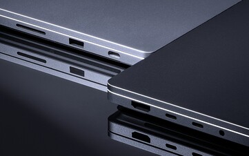 De twee kleuropties zijn Platinum (links) en Nightfall (rechts).