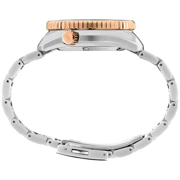 (Afbeeldingsbron: @plus9time op Instagram)