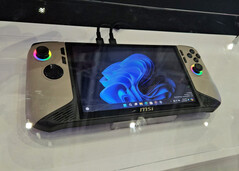 De Claw 8 AI+ zal veel veranderingen hebben ten opzichte van de originele Claw. (Afbeelding bron: RetroHandhelds)