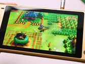 Hyrule-editie Switch Lite met mods (Afbeelding Bron: Taki Udon op Youtube)